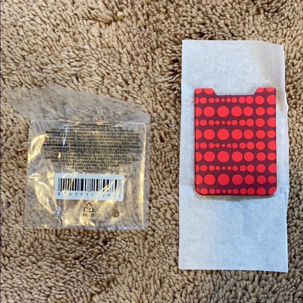 🟧 $3 when bundled - Avon Cell Phone Pocket Wallet